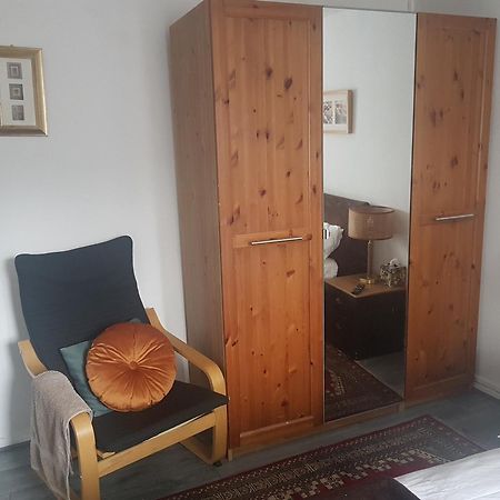 4 Mereside Walk Манчестер Экстерьер фото
